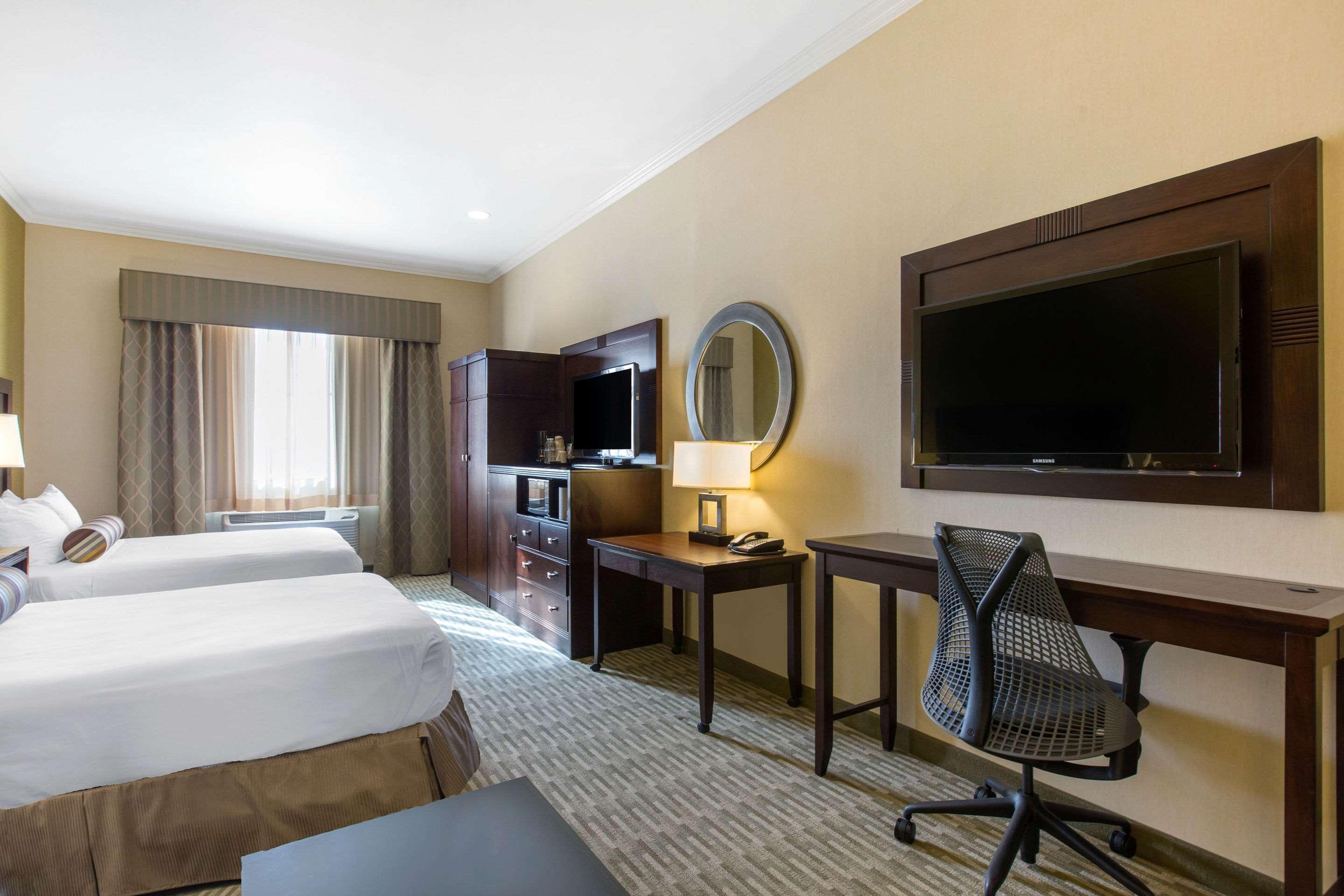 ดิโอคส์ โฮเทล แอนด์ สวีท, แอสเซนด์ โฮเทล คอลเล็กชัน Hotel ปาโซโรเบิลส์ ภายนอก รูปภาพ