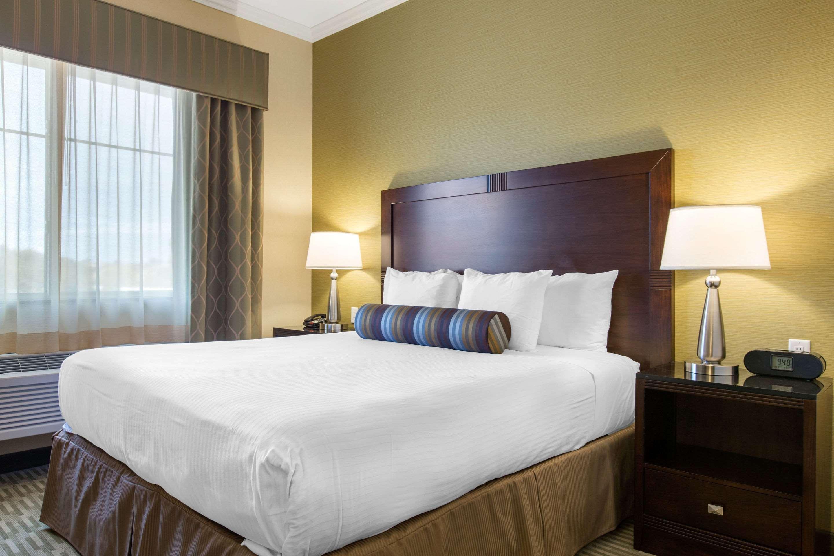ดิโอคส์ โฮเทล แอนด์ สวีท, แอสเซนด์ โฮเทล คอลเล็กชัน Hotel ปาโซโรเบิลส์ ภายนอก รูปภาพ