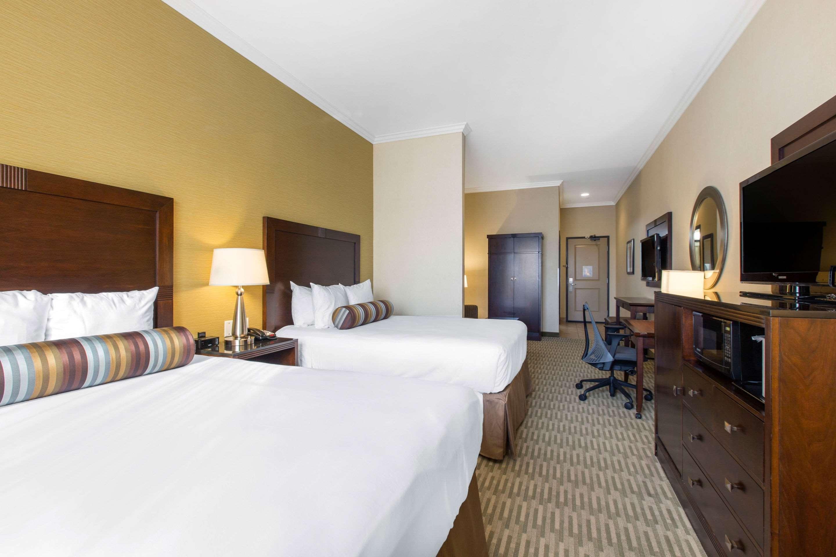 ดิโอคส์ โฮเทล แอนด์ สวีท, แอสเซนด์ โฮเทล คอลเล็กชัน Hotel ปาโซโรเบิลส์ ภายนอก รูปภาพ